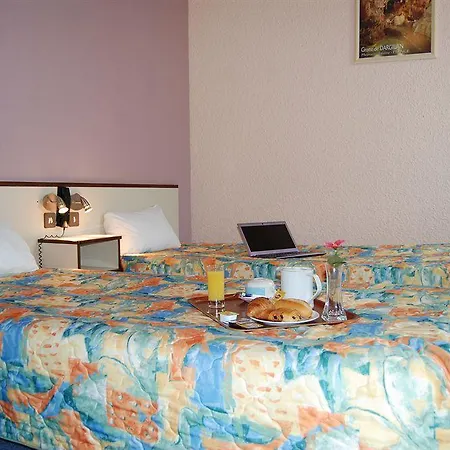 Hotel Citotel Jalade 2*