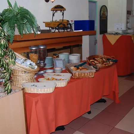 Hotel Citotel Jalade